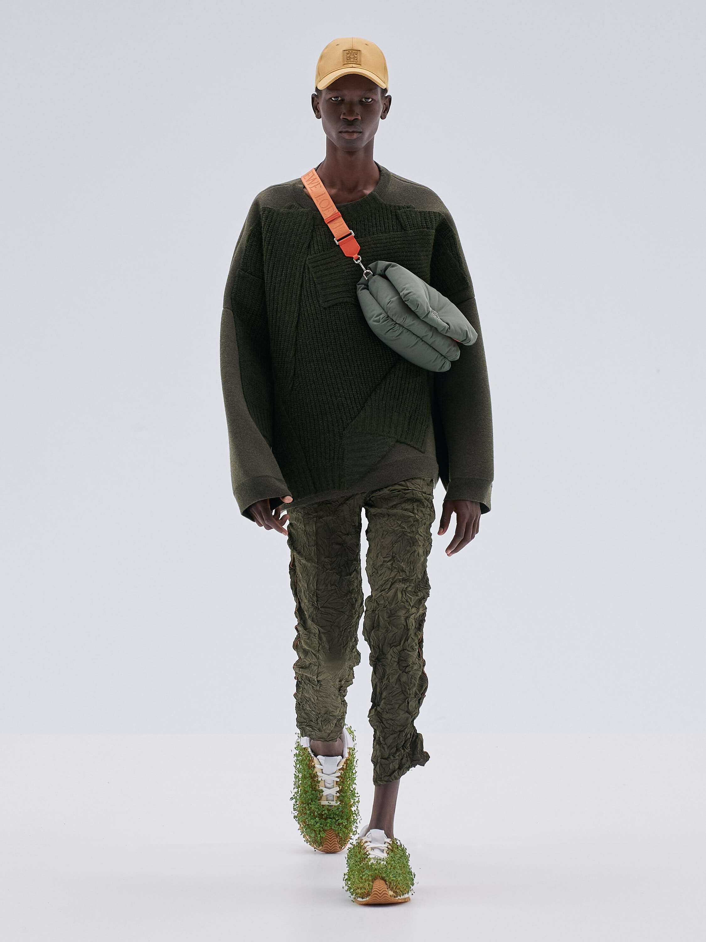 Runway · Spring Summer 2023 men's collection · LOEWE Runway · Spring Summer 2023 men's collection · LOEWE